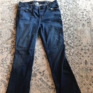 Used Eddie Bauer jeans in great condition 😍